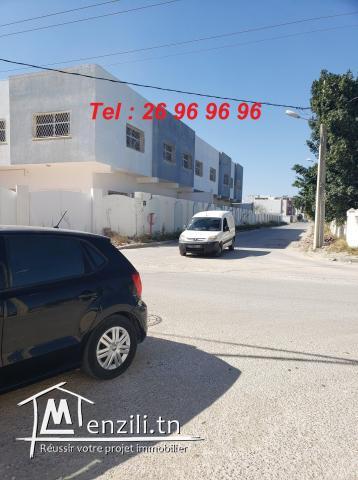 LOCAL  HAMMAM SOUSSE : 1442 m²  COMPRENANT   1000 m² CONSTRUITS       PRIX :  1500.000 DT