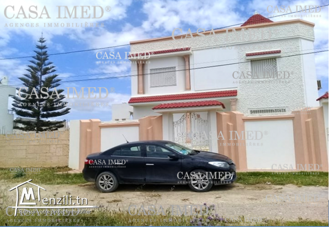 villa de   360m² à kélibia