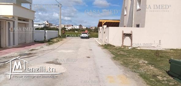 terrain 100 m a la plage