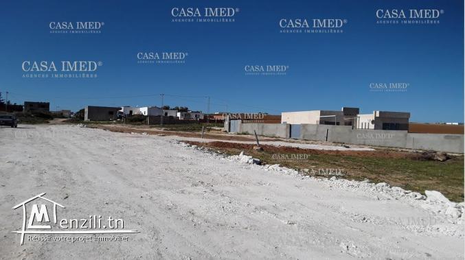 terrain a menzel 800 m a la plage