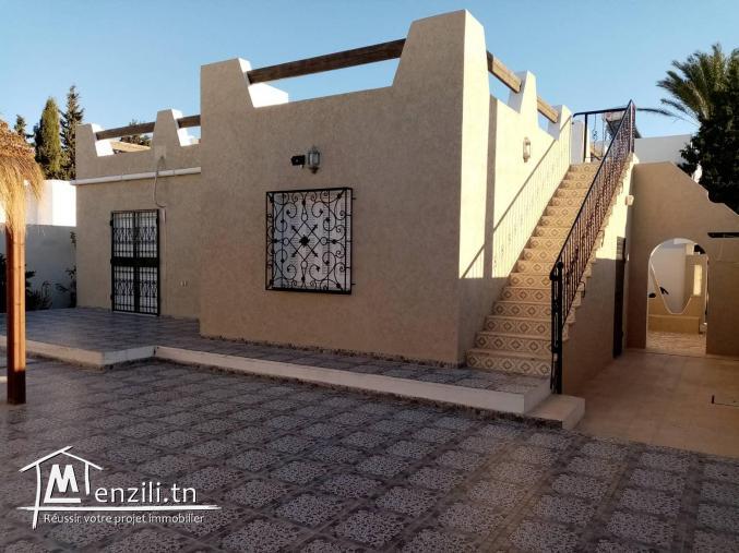 villa avec piscine L278