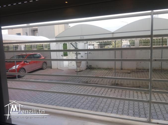 Trés joli appart LA soukra