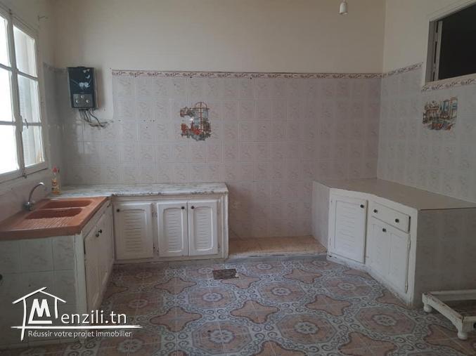 Réf 1441 : un vaste s+2 à Cité El hana ,bizerte