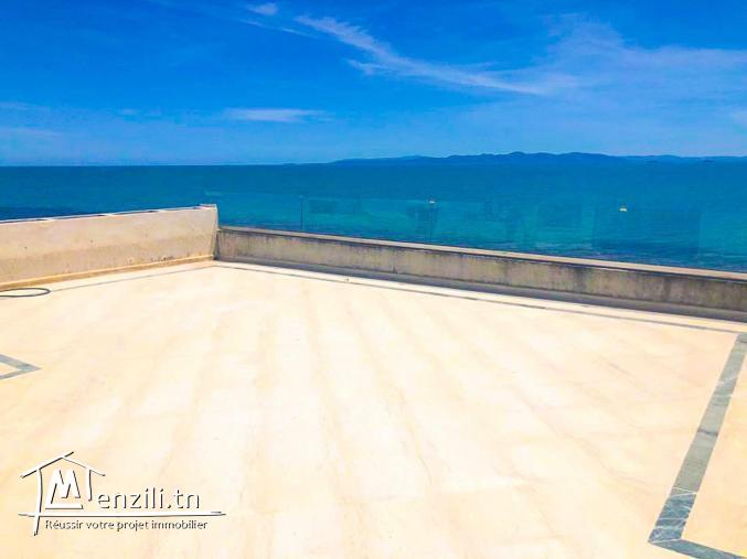 magnifique Villa pieds dans l'eau Carthage