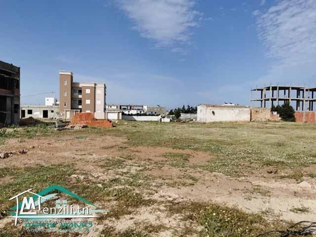 terrain d’habitation 227 m²  à dar allouche  200 mètres de la plage