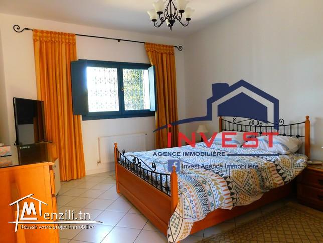 Rez de jardin vue mer au Golden Tulip