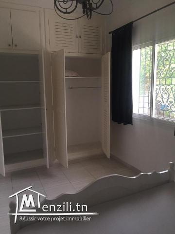 à louer à l'année à 800dt