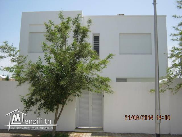 Echange ou vend belle maison a Yasmine hammamet (Résidence)