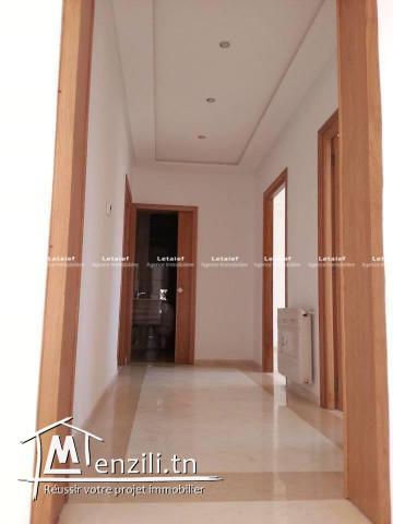 LOCATION APPARTEMENT S+3 PRES CLINIQUE ESALAM