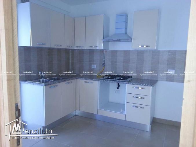 LOCATION APPARTEMENT S+3 PRES CLINIQUE ESALAM