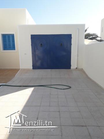 A vendre villa titre bleu en zone urbaine Midoun Djerba