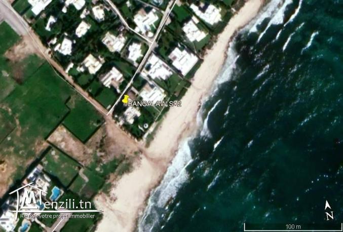 Mammoura plage à vendre un Bungalow 1 ère rangée s+2
