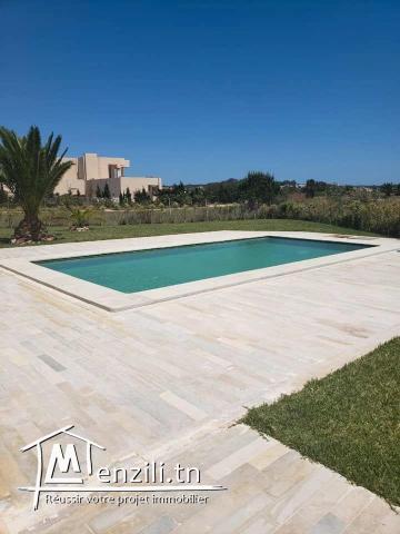 location -villa avec piscine au Golf de Gammarth
