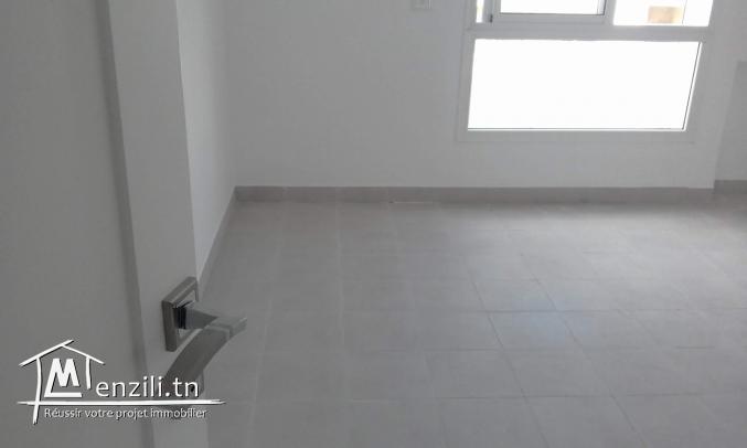 A LOUER UN NOUVEAU APPARTEMENT S+3