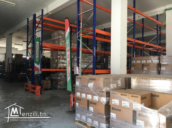 Local industriel 1454m2 6M/H