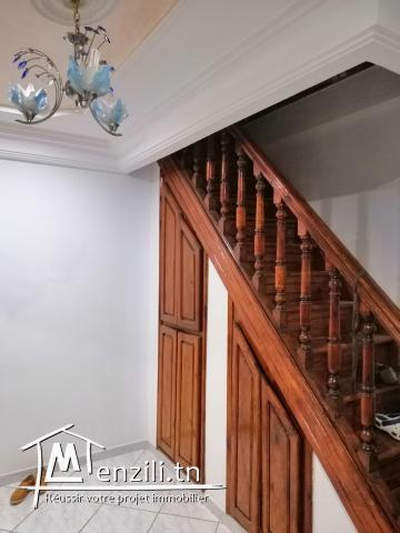 Opportunité à ne pas rater dans un cartier calm et chic à ( وادي الليل)