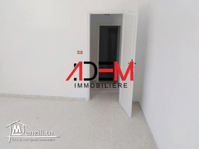 Un étage de villa de type S3 avec garage