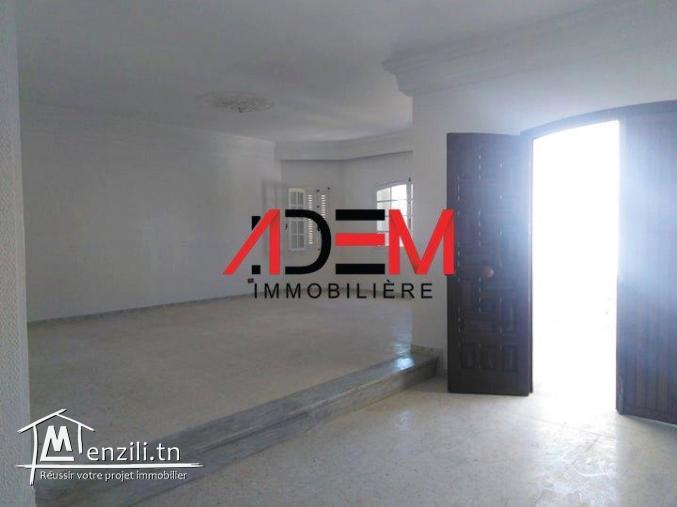 Un étage de villa de type S3 avec garage