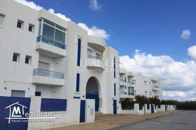 AV un appartement avec piscine  à Bni khiar Nabeul