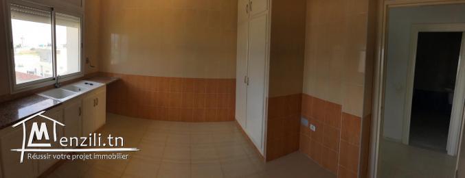 Apart S+2 situé dans une résidence à Gremda km 8