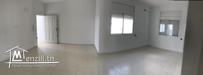 Apart S+2 situé dans une résidence à Gremda km 8