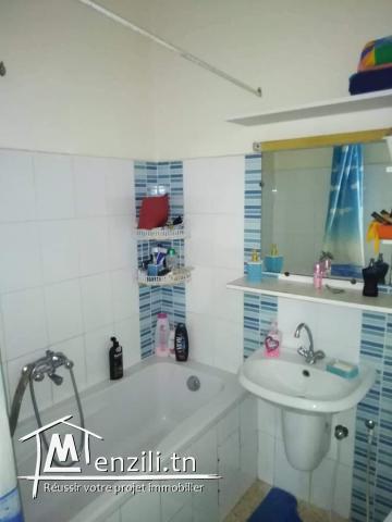 a vendre joli appartemnt S+3 au 5 éme étage