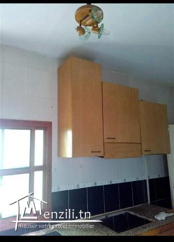 Appartement de 100 m2 à louer à La Marsa