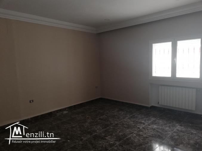 Villa S+4 à la Marsa 