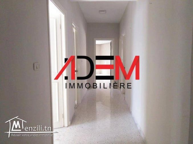 Bureau bien situé de type S5