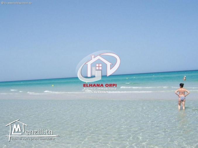 appartement à louer proche de la mer à baghdedi