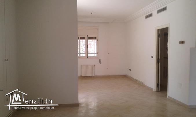 jolie duplexe s+4 avec jardin et barbecue