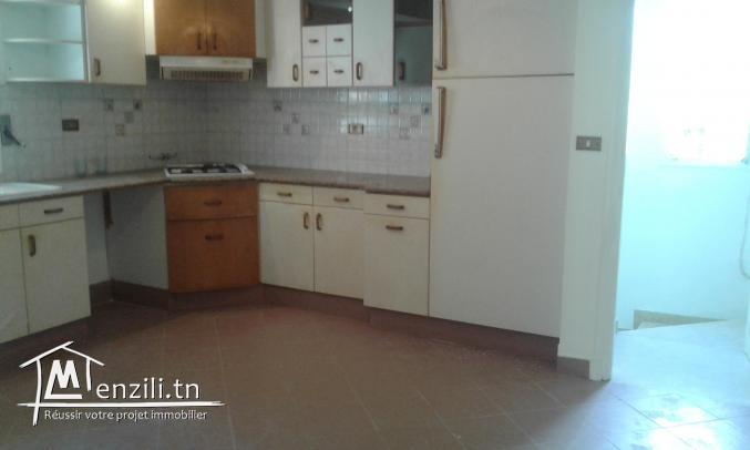 jolie duplexe s+4 avec jardin et barbecue