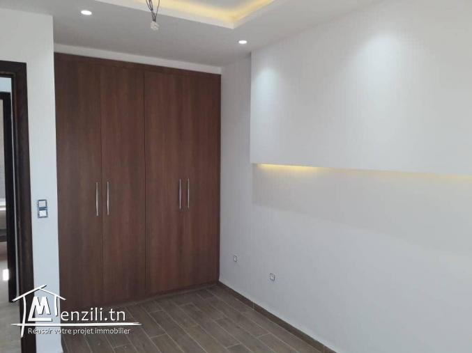 Villa Neuf Chic et Moderne avec piscine à La Soukra