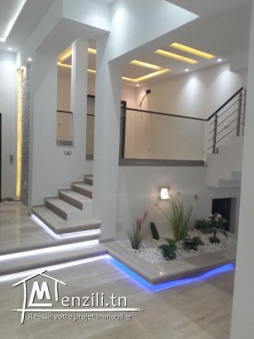 Villa Neuf Chic et Moderne avec piscine à La Soukra