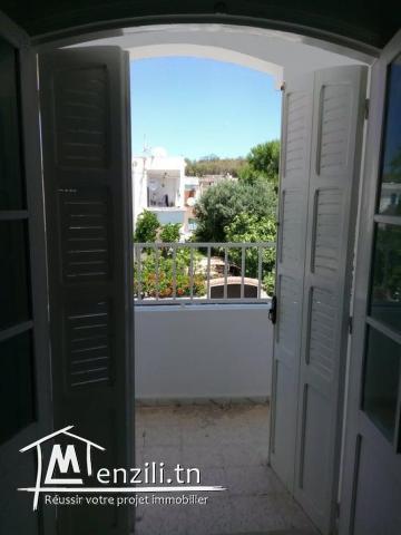 etage de villa titré avec garage.