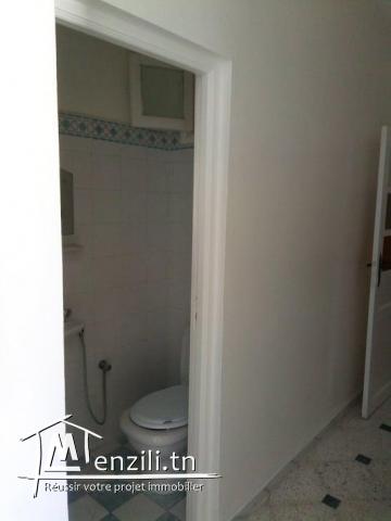 etage de villa titré avec garage.