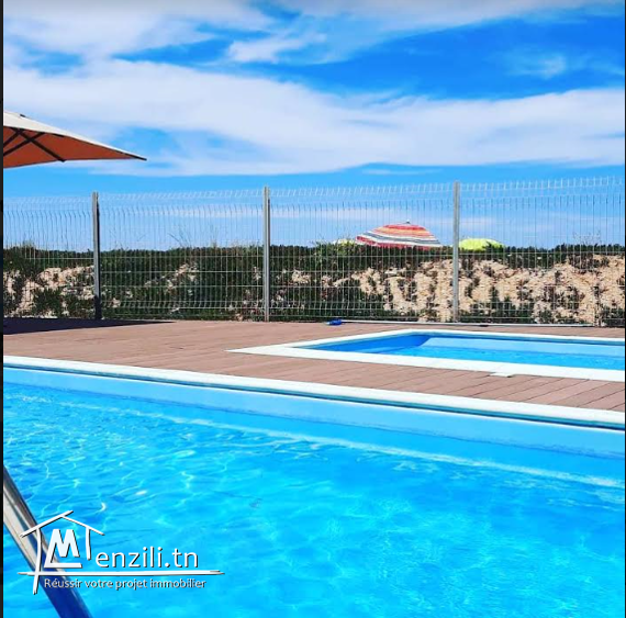 un studio pieds dans l'eau