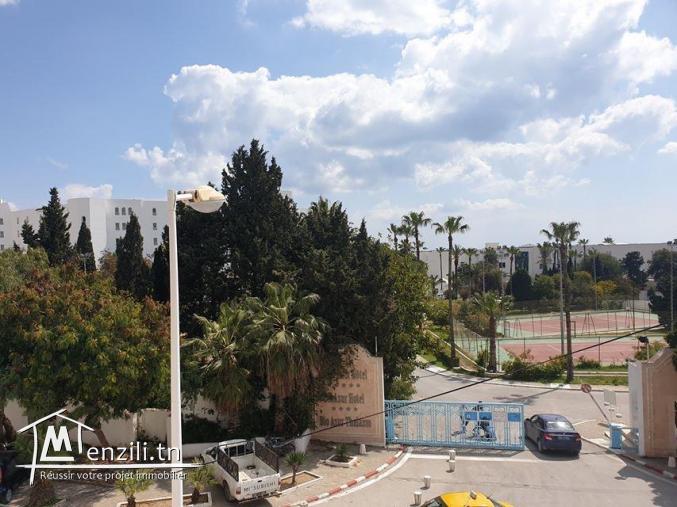 Locale commerciale avec terrasse à louer à Hammamet Nord