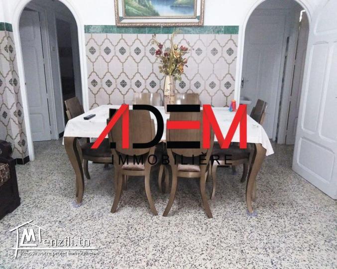 Villa à Bohssina avec un étage et un garage