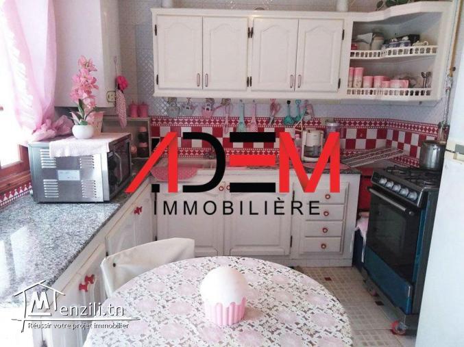 Villa à Bohssina avec un étage et un garage