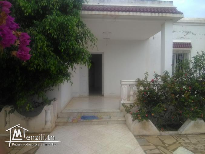 à louer jolie villa meublé à haouria plage (côté restaurant le pécheur)pour l'été