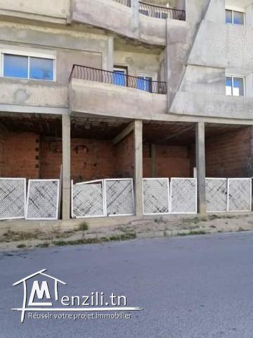 Locaux commerciaux Ennasr 1