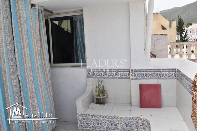 maison R+2 dans une zone calme à Bir El Bey