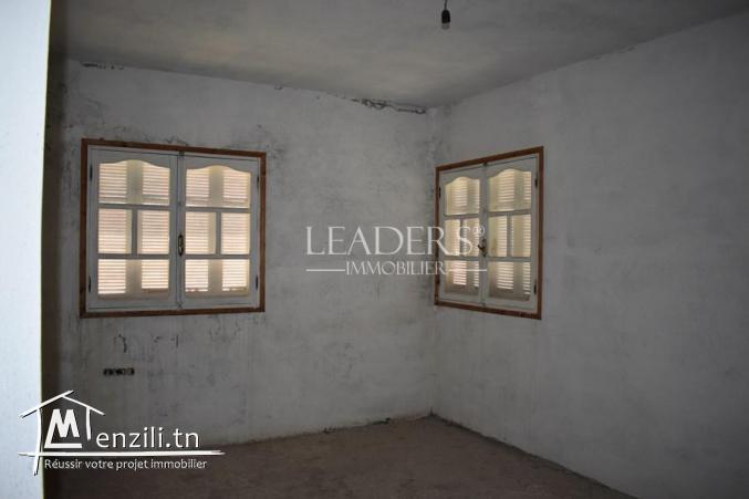 Belle Maison sur deux façades dans une zone calme à Bougarnin.