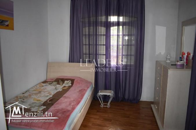 magnifique villa dans une zone prestigieuse à El Mourouj 5.