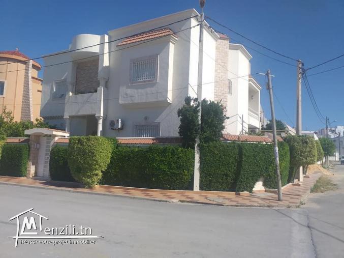 A vendre villa Boumhel haut standing