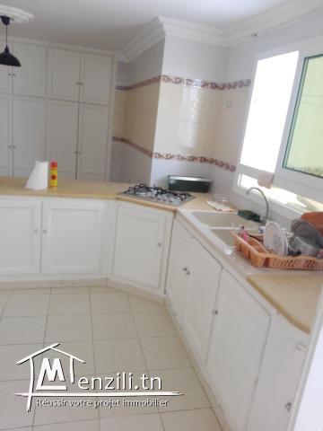 appartement à vendre située à cente ville kélibia