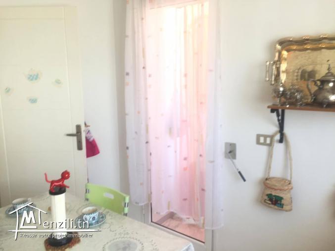 A vendre un superbe appartement S+3  a Sokra