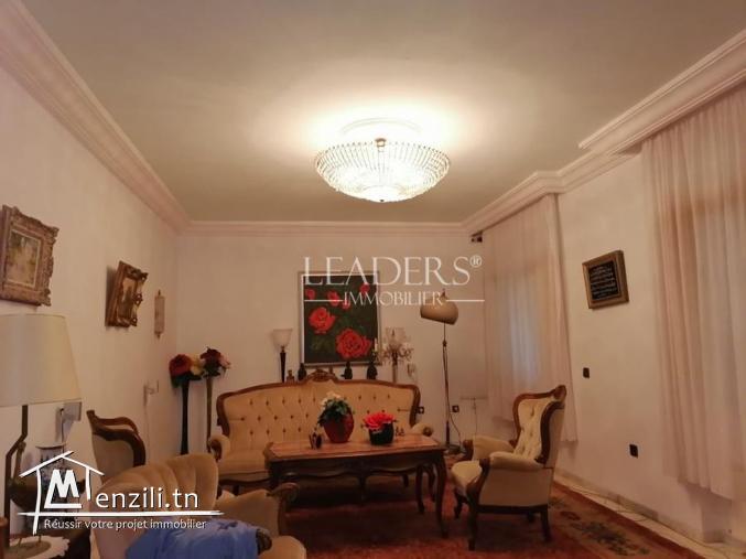 Maison de  800m² à vendre à chott meriem 27 246 306