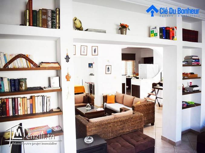 A vendre une coquette Villa à la Soukra